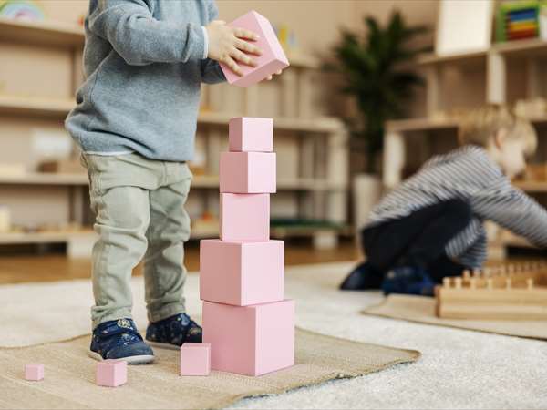 Montessori-Tageskindergarten an attraktiver Lage mit langjähriger Reputation