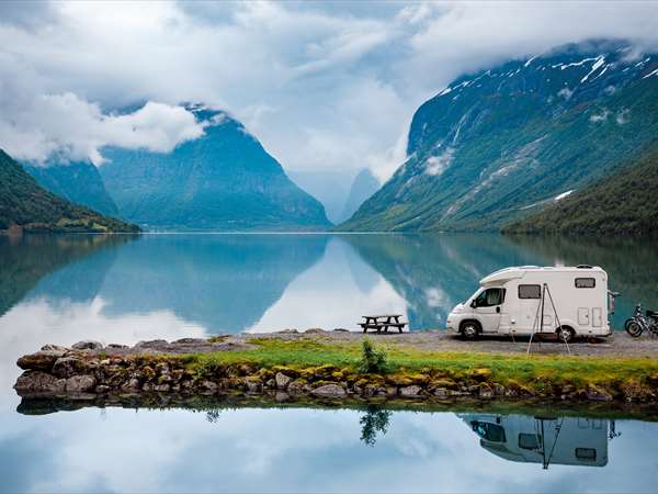 Spezialist für Wohnmobile und Campingausrüstung